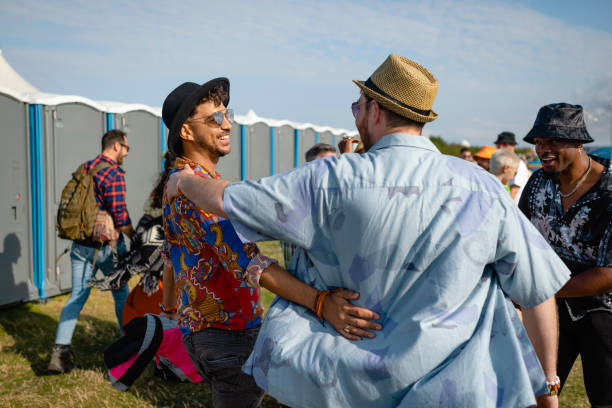 Best Porta potty rental near me  in Des Moines, WA